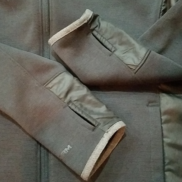 Womens Under Armour Swacket - Picture 3 of 5